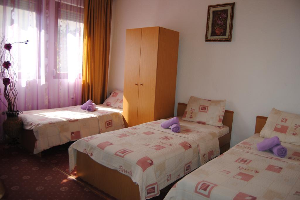 Joleski Accommodation โอครีด ภายนอก รูปภาพ