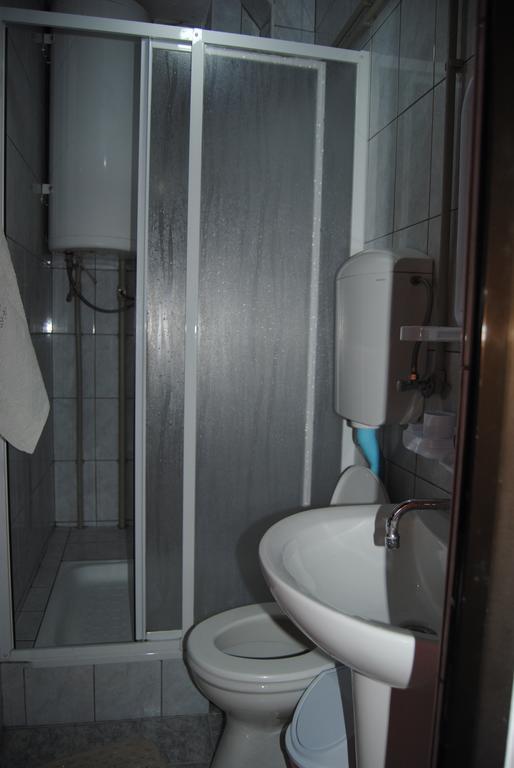 Joleski Accommodation โอครีด ภายนอก รูปภาพ