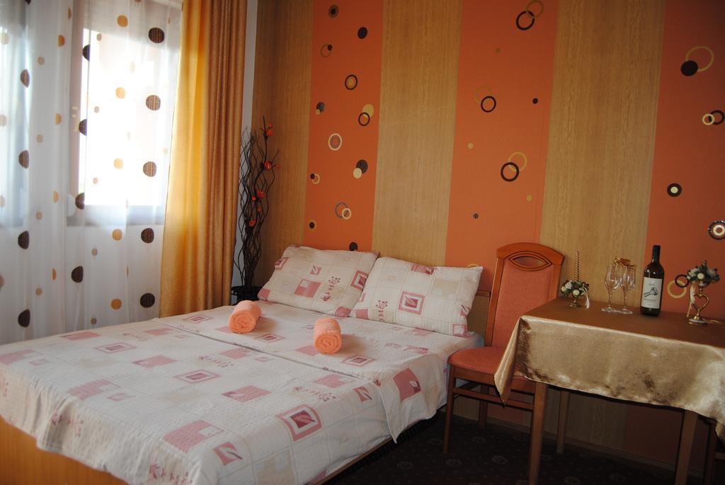 Joleski Accommodation โอครีด ภายนอก รูปภาพ